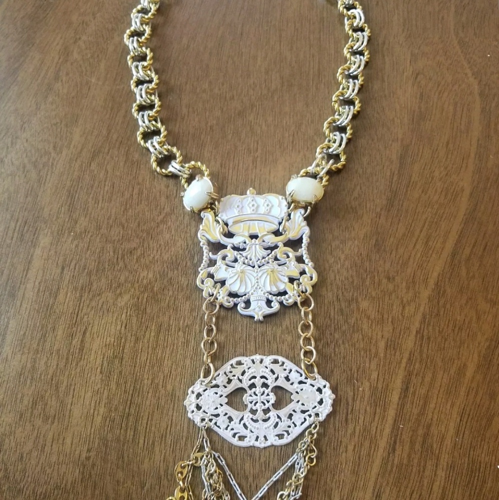 MAC EMPLOYEE NECKLACE